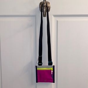 Lululemon Ever Ready Crossbody Wallet. NWT